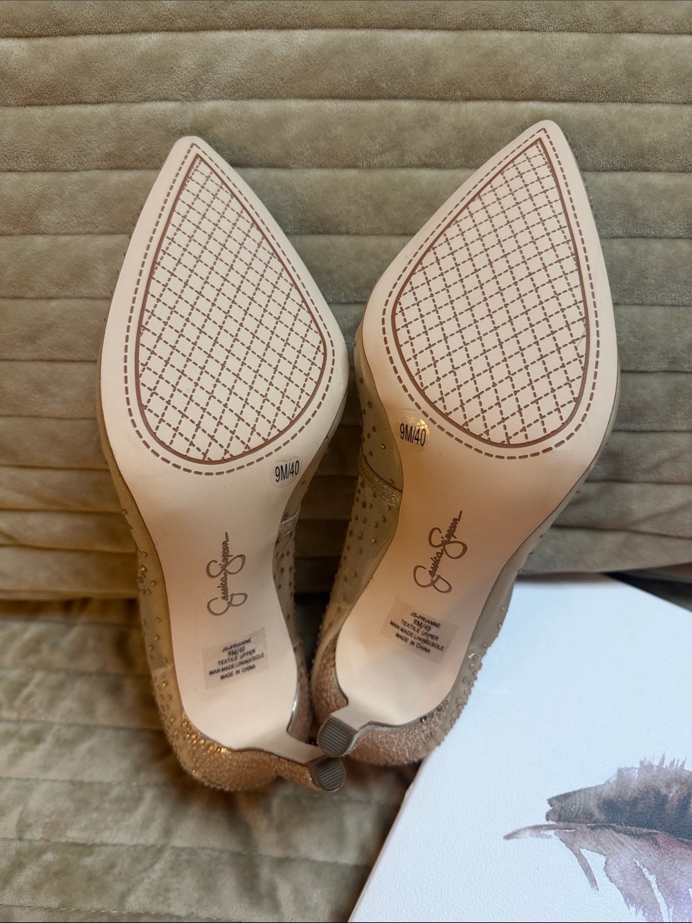 Jessica Simpson Nude Crystal-Embellished Pointed Pumps - Picture 6 of 8